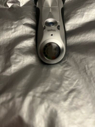 Braun Series 7 electric shaver Wet and Dry