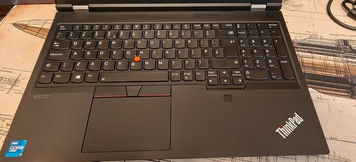 Workstation Lenovo ThinkPad  p15 G2 i7 32 512 4gb gpu