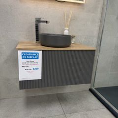 Wall Hung 800mm Vanity - Ceniza Unit W/ Oak Top