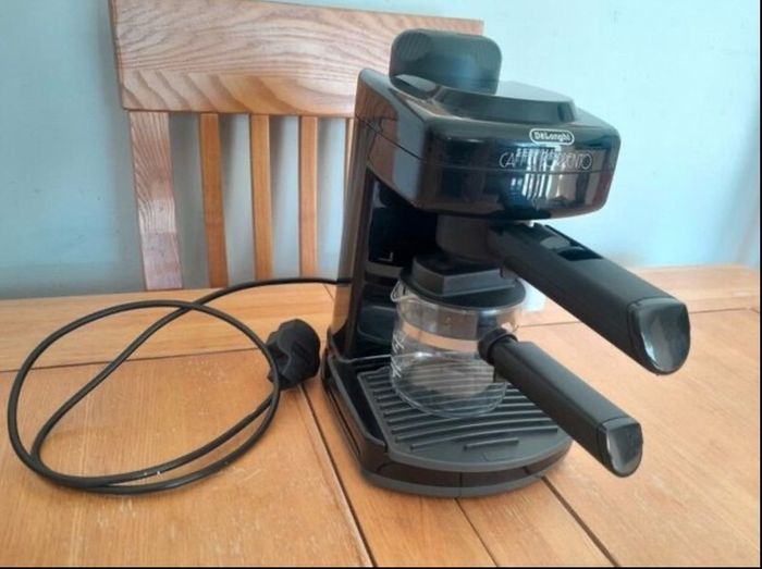 DeLonghi Caffe Sorrento coffee machine FREE