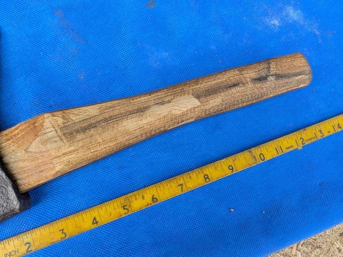 Right Handed Side Axe