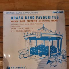 Munn and Felton Footwear Band Brass Band Favourites 7 inch EP Columbia SEG 8080