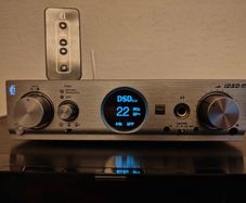 ifi Pro iDSD high end DAC & headphone amp