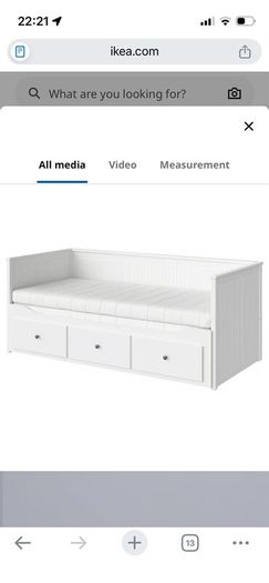 Day-bed w 3 drawers/2 mattresses