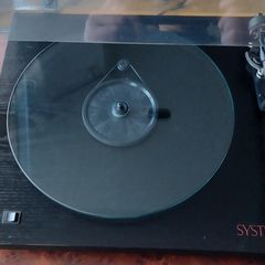 Systemdek I 900.Record player.Original Rare Systemdek Tonearm,excellent condition.Highly regarded turntable.Rare to find!
