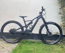 Specialized Turbo Levo Full Suspension Electric Mountain Bike