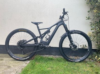Specialized Turbo Levo Full Suspension Electric Mountain Bike