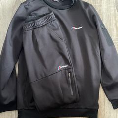 tracksuit