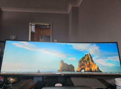 Dell UltraSharp 49 Curved Monitor