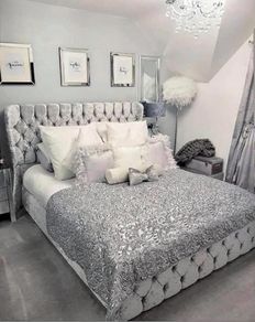 New Dubai Wingback Beds With Mattresses