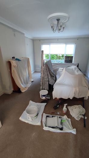 Painter | Interior | Great Prices, Quality Finish & Repairs