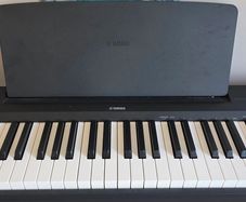 Yamaha P-145 Digital Piano  Black (with stand & sustain pedal)