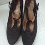 Venise Collection Brown Suede Shoes all leather size 39 Image 2