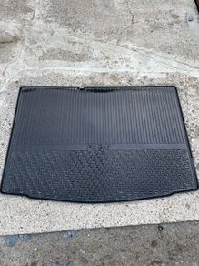 skoda fabia boot liner , rubber mat