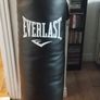 Punching boxing bag Image 2