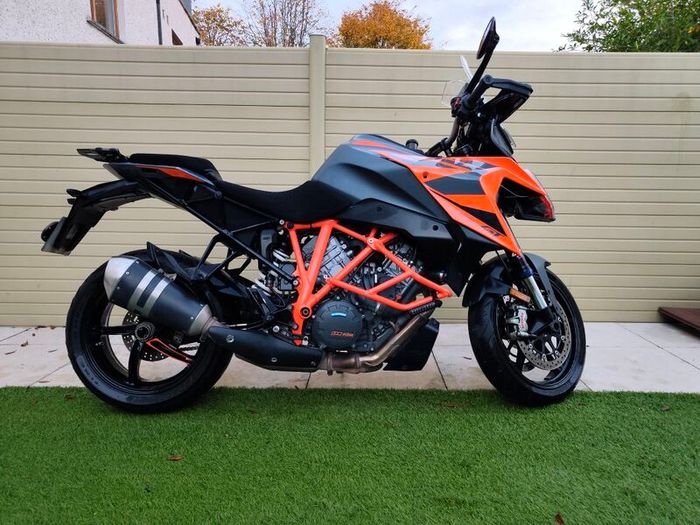 Stunning 2023 KTM 1290 Super Duke GT