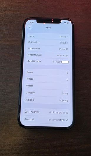 iPhone 12 64GB in Black + Cable | SIM Free / Unlocked