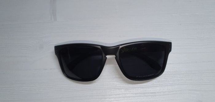New Polarised Sunglasses ,Black matt