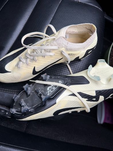football boots nike