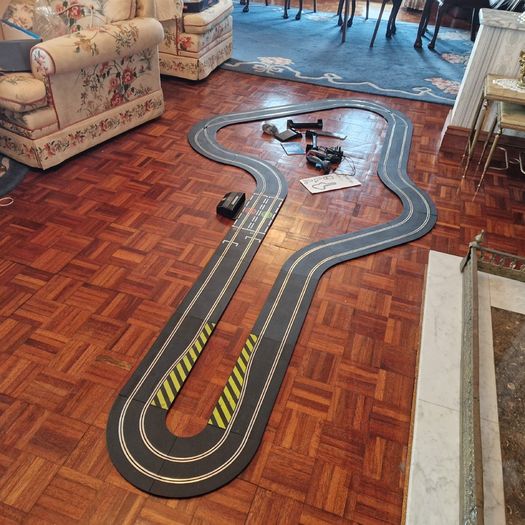 Scalextric Arc Air Set. Track Day Edition