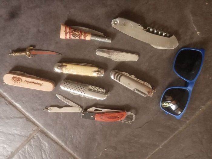 10 pocket knives