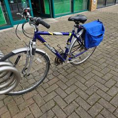 Hybrid bike with many accessories.