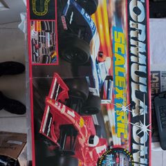 Formula One Scalextric, Vintage Version, in very good condition