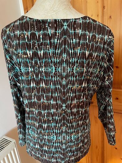Saloos Collection Ladies top plus size - New without tags