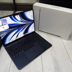 Macbook Air 13.6 - M2 256 GB Midnight