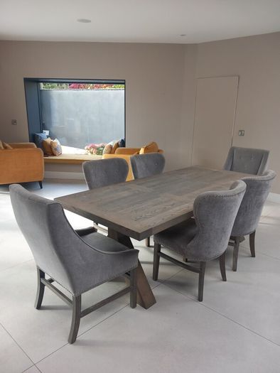 Dining Table, Chairs x6, Island Stools x4