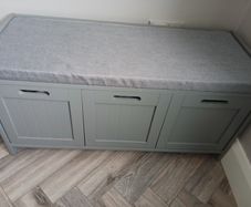 Shoe storage bench
