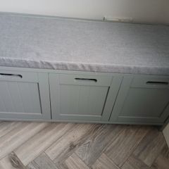 Shoe storage bench