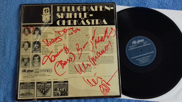 vinyl records 8