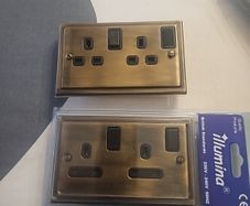 Set of 4 Antique Bronze 2 Gang switched Sockets. New.