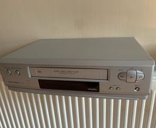VCR player/recorder player Mitsubishi can post if required