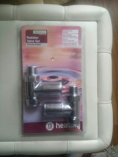 2 Radiator valve set chrome