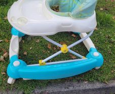 baby walker