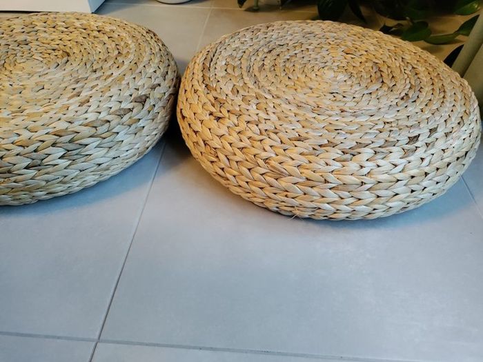 IKEA Alseda, banana leaf stool
