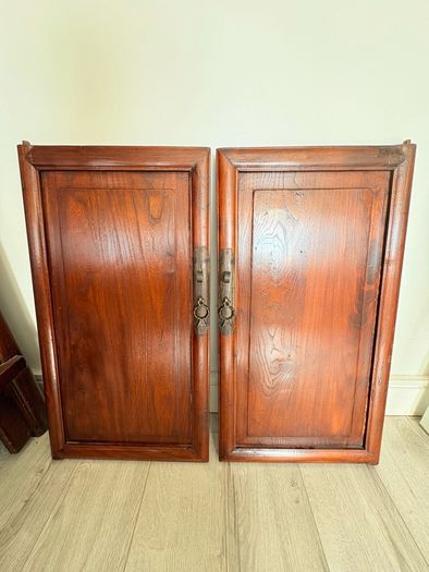 Chinese Cabinet