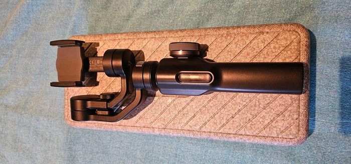 Zhiyun Smooth 4 Handheld 3-Axis Smartphone Gimbal Stabilizer