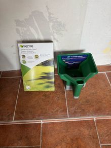 Verve 1.5kg Grass Seed with hand held spreader