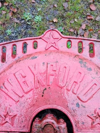 "Beet pulper " Wexford engineering turnip cutter   Free moving parts  NEEDS: TWO LEGS NEW SET OF BLADES