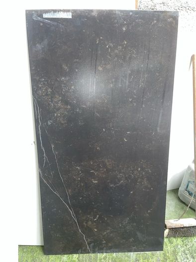 granite and quartz- 8 mm DEKTON keyla