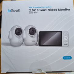 ie Geek Smart Video Monitor with 2x cameras