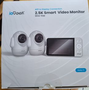 ie Geek Smart Video Monitor with 2x cameras