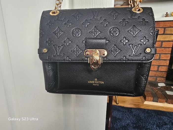 hand bag