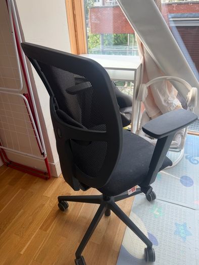 ergonomic office chair