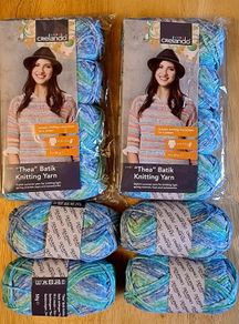 Crelando "Thea" Batik Knitting Yarn. 12 x 50g skeins. + Bonus Gift.