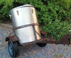 Stainless steel portable milk tank