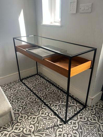 Console table
